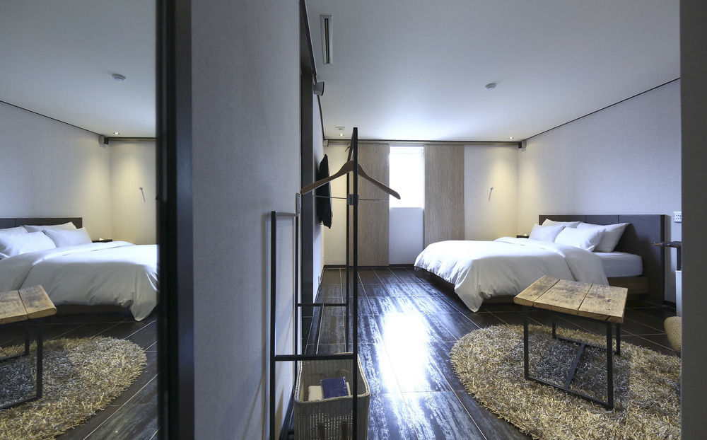 Hill House Motel Pocheon Esterno foto