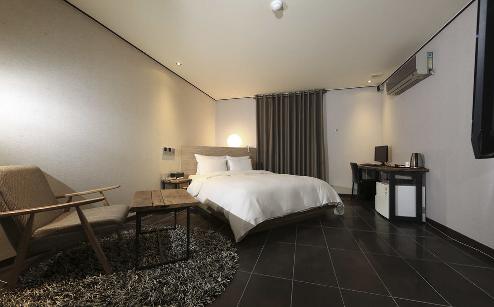 Hill House Motel Pocheon Esterno foto